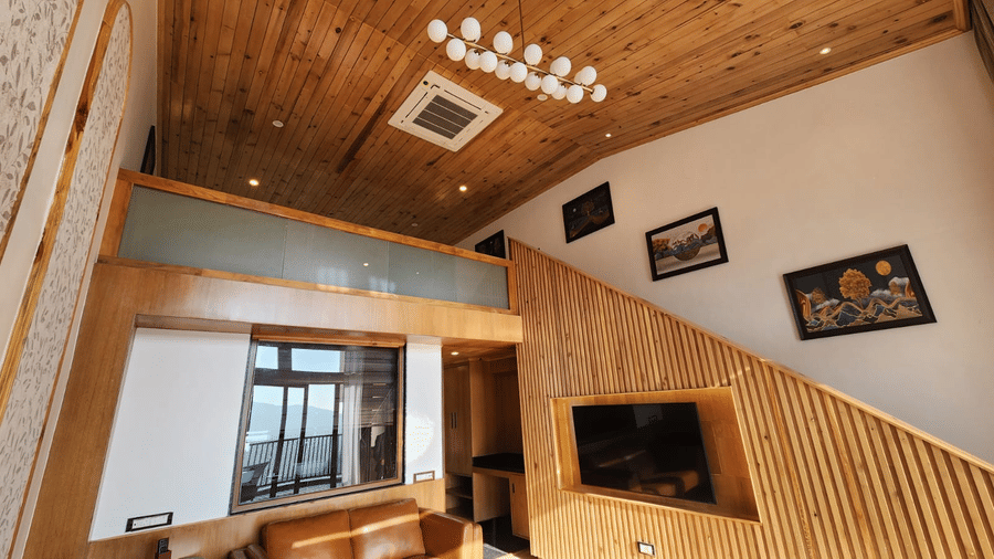 Family penthouse view with jacuzzi