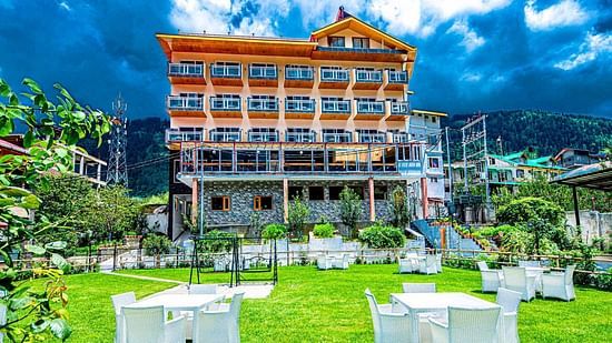 Facade of Sun Park Boutique Spa, Manali