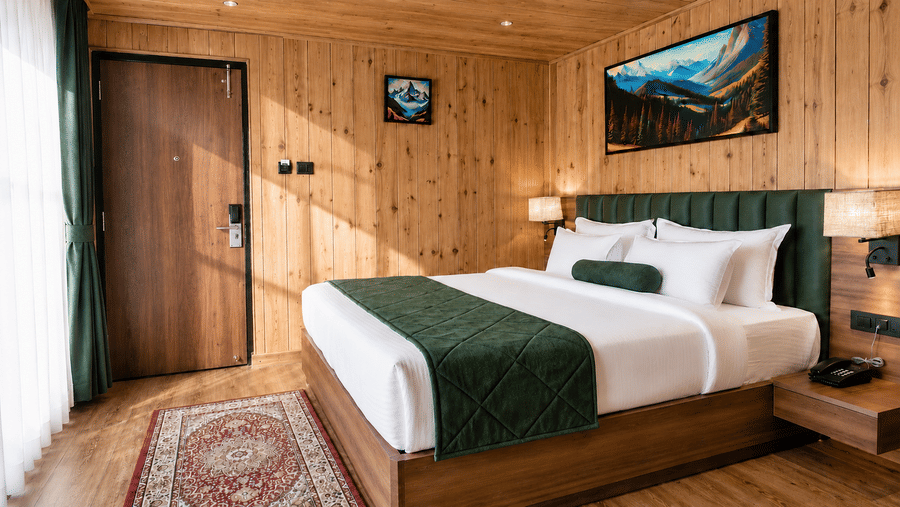 Valmere Lungta Presidential Suite 3