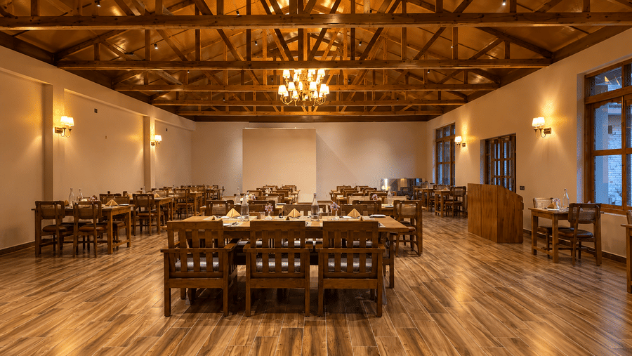 Dining 2