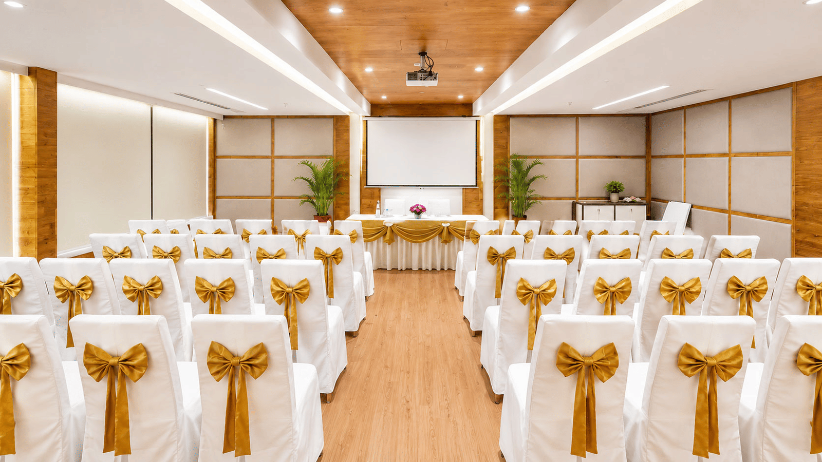Banquet-Hall-at-fragrant-nature-munnar