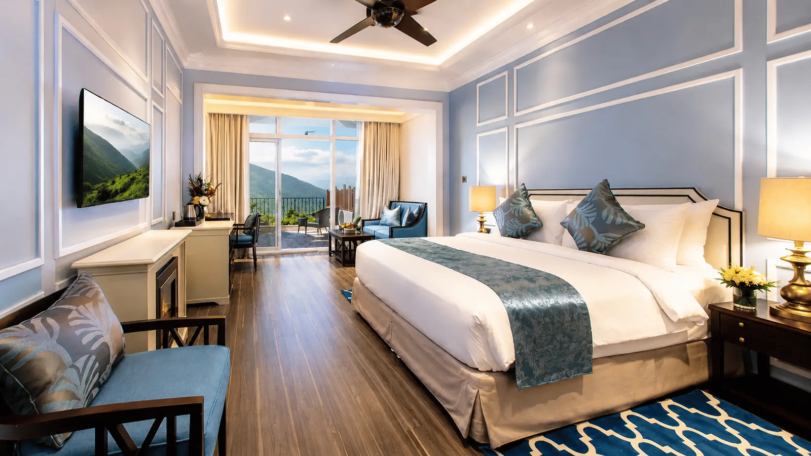 Moonlight-Bliss-Room-with-Private-Terrace-Mountain-View-Room-1