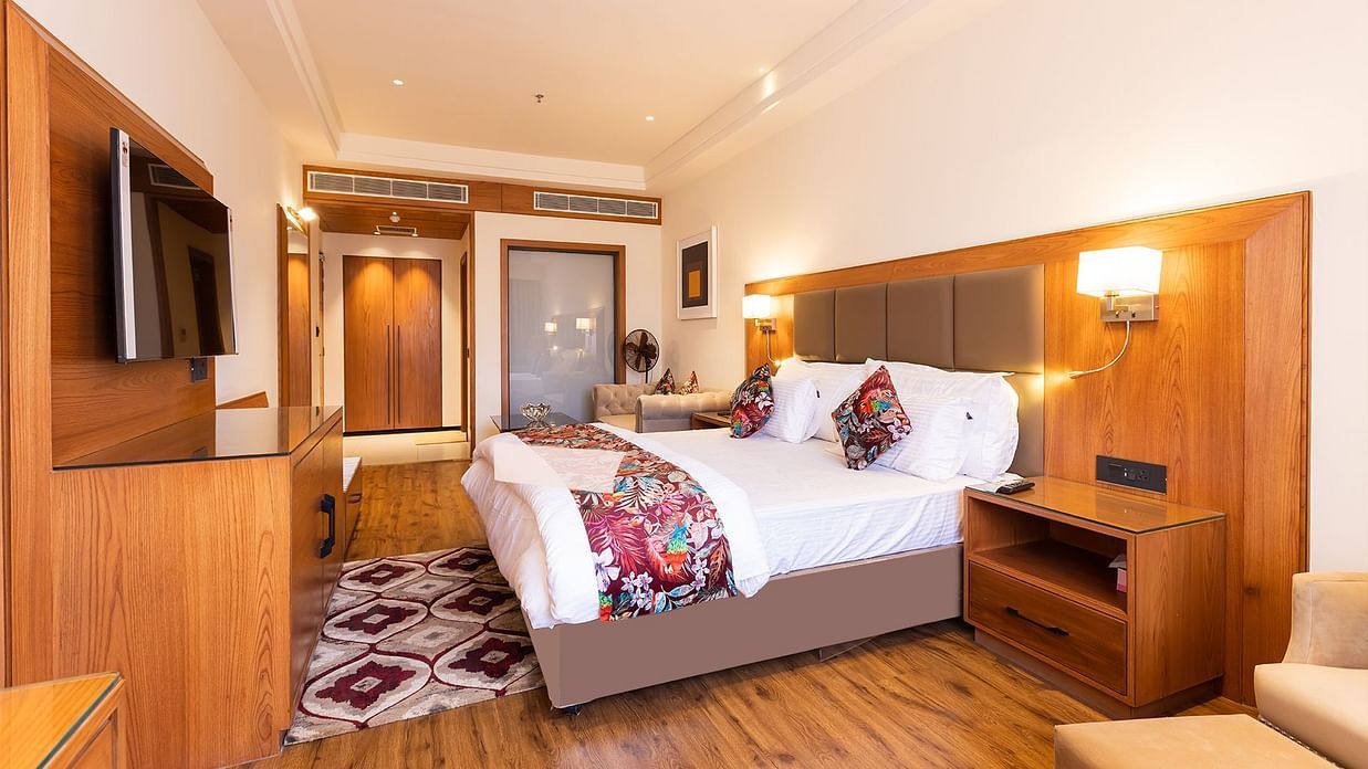 The interiors of our Standard Rooms in Ludhiana 02