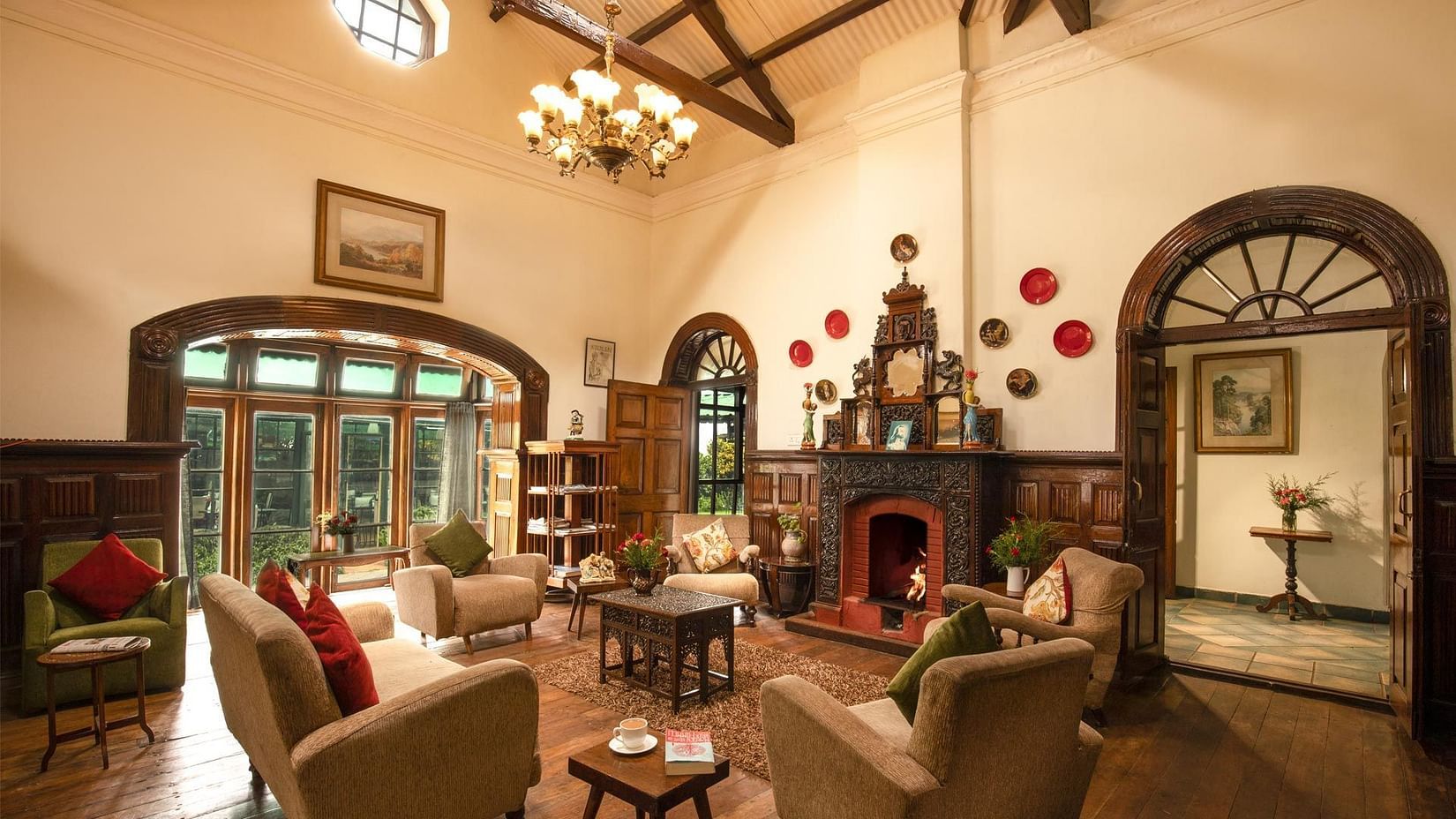 A-charming-inside-pic-of-the-mansion-that-goes-with-the-first-para