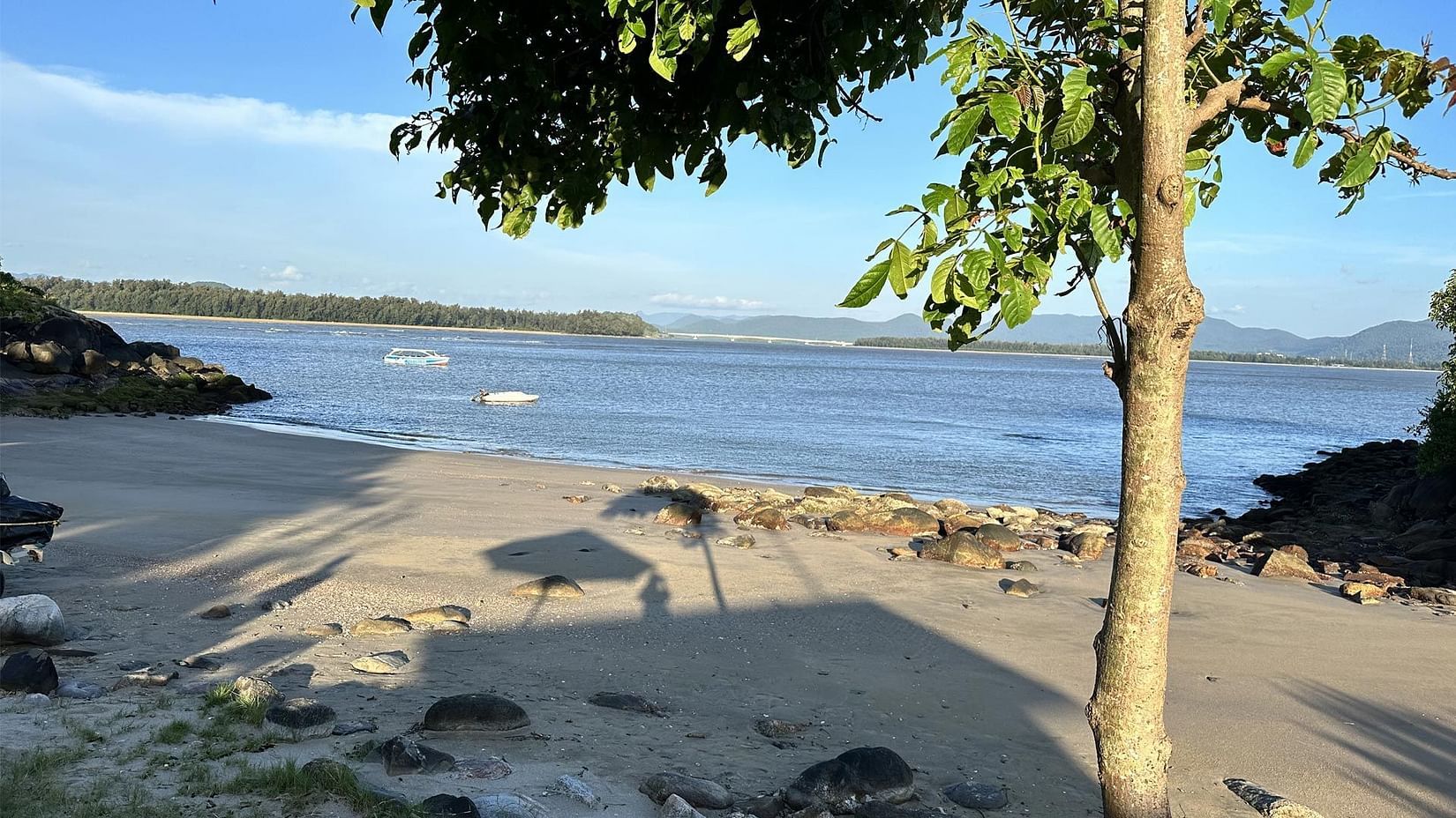 a-picture-of-the-beach-or-the-creek