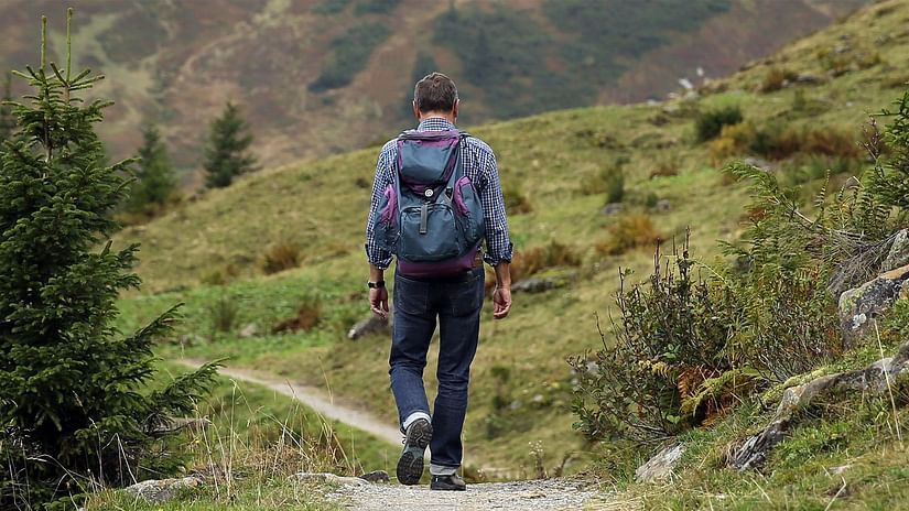 trekking