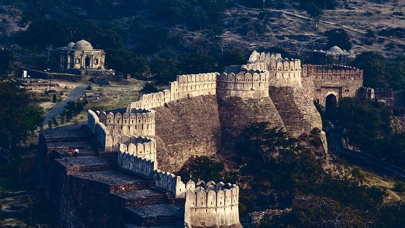 Neemrana Tijara Fort Palace - overview of the Mewar palace
