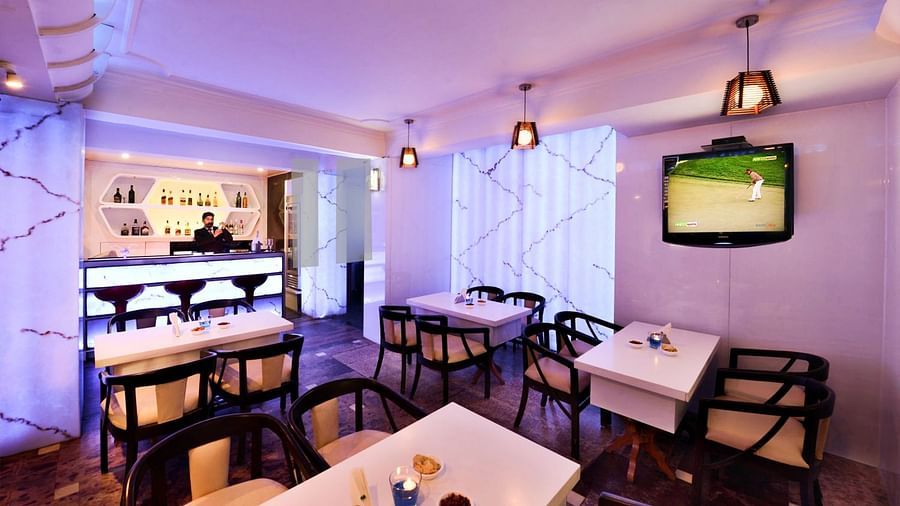 Restaurant  in Shimla 02