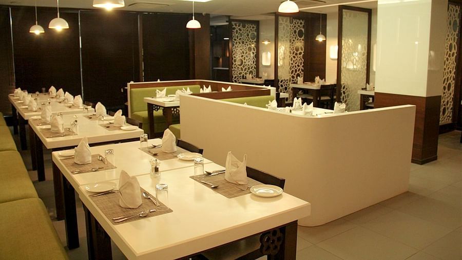 Restaurant 01