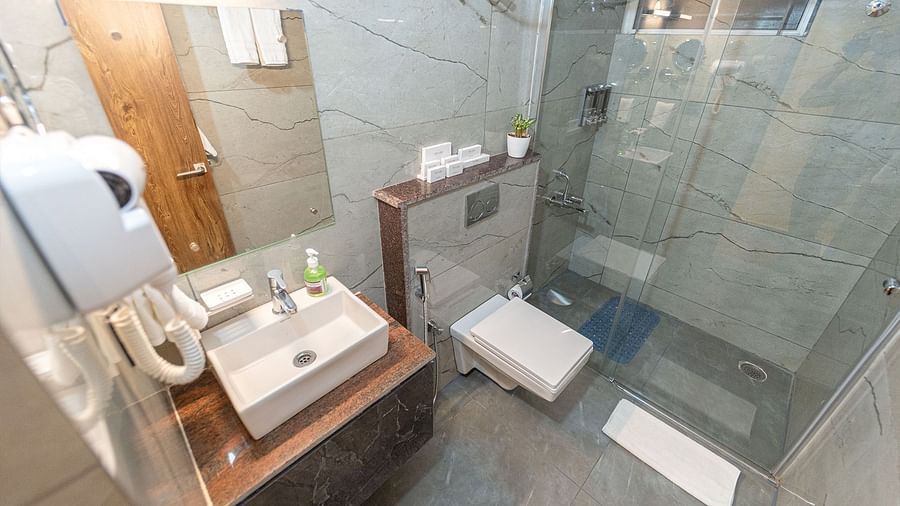 Bathroom1