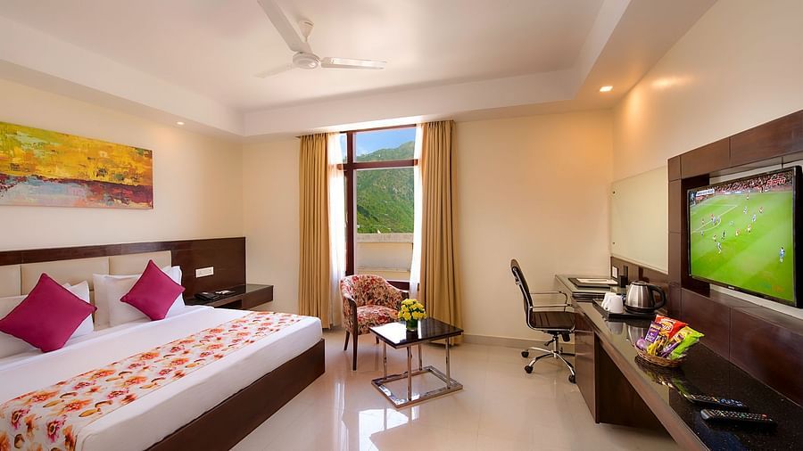 Executive Rooms in Katra 02