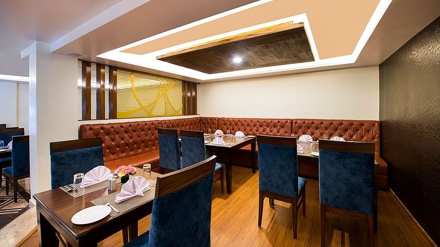 Restaurant in Katra01