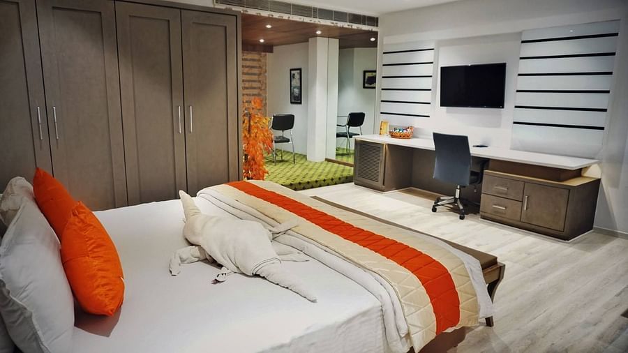 Suit room bed room
