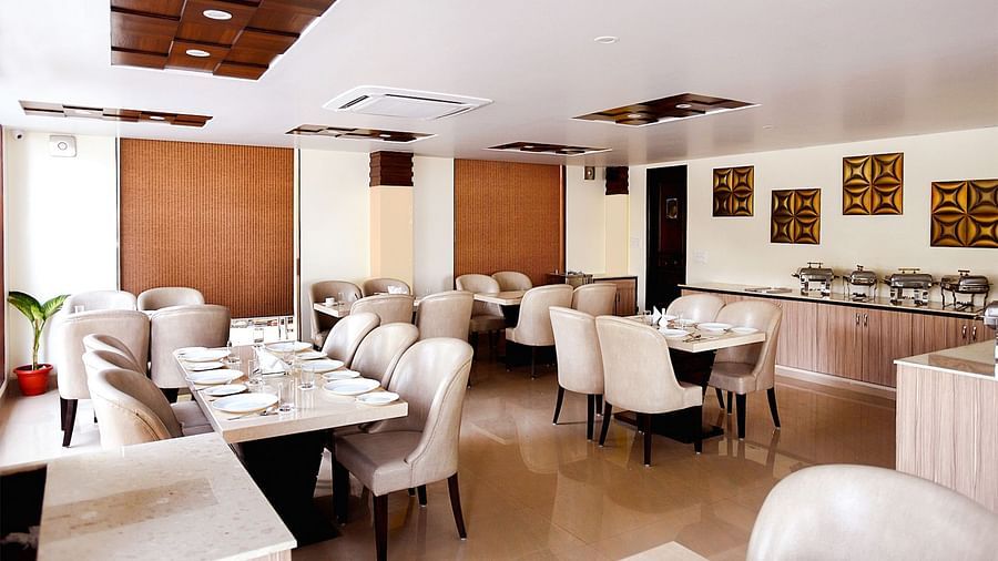 Restaurant 01