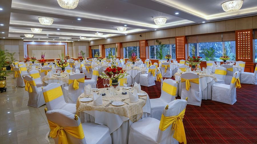 Clarks Varanasi - the sitting area of the conference hall in Varanasi 1