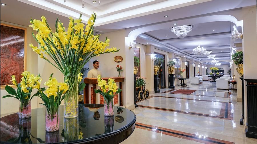 Clarks Varanasi - view of the lobby with a centre piece kept on the left 