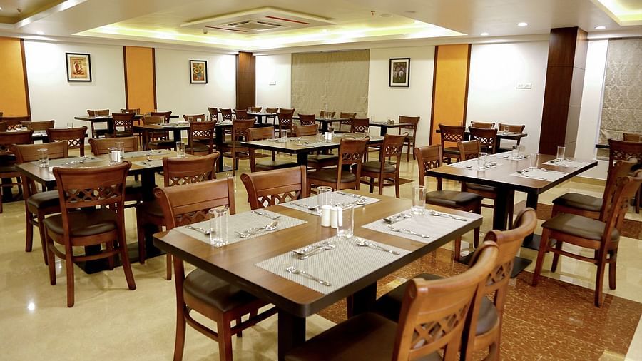Restaurant in Kurnool 01
