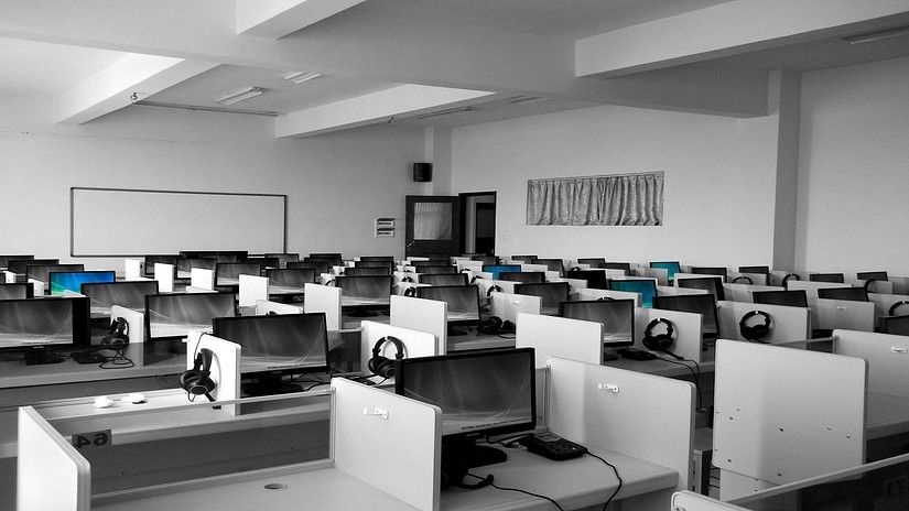 hotel near Bangalore International Airport, hotel near bangalore international airportbusiness-businessmen-classroom-communication-267507