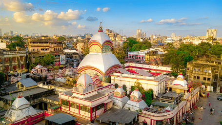An ariel shot of Kalighat, a must visit spot for a trip to Kolkata.