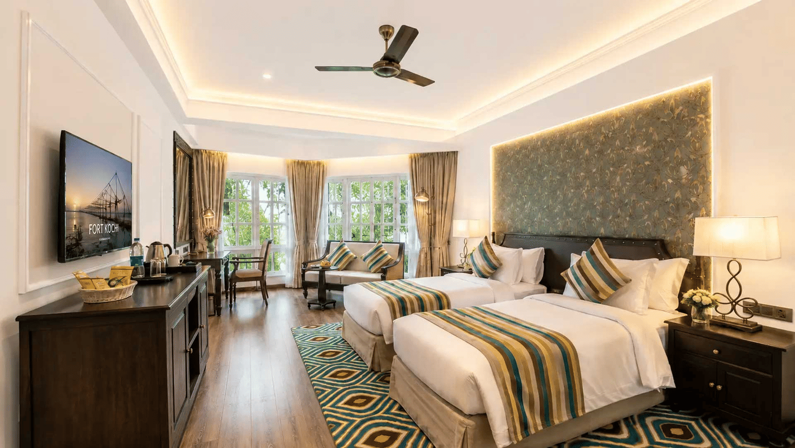 Dukes-Chamber---Room-2