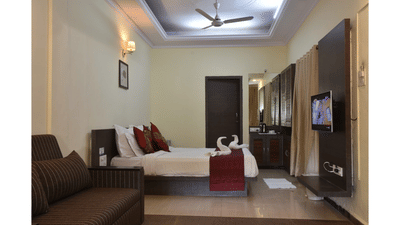 Grand Wood Cottage room Mahabaleshwar