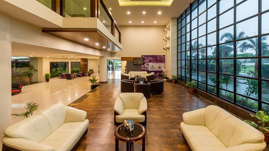 Lobby AG7 5964-HDR