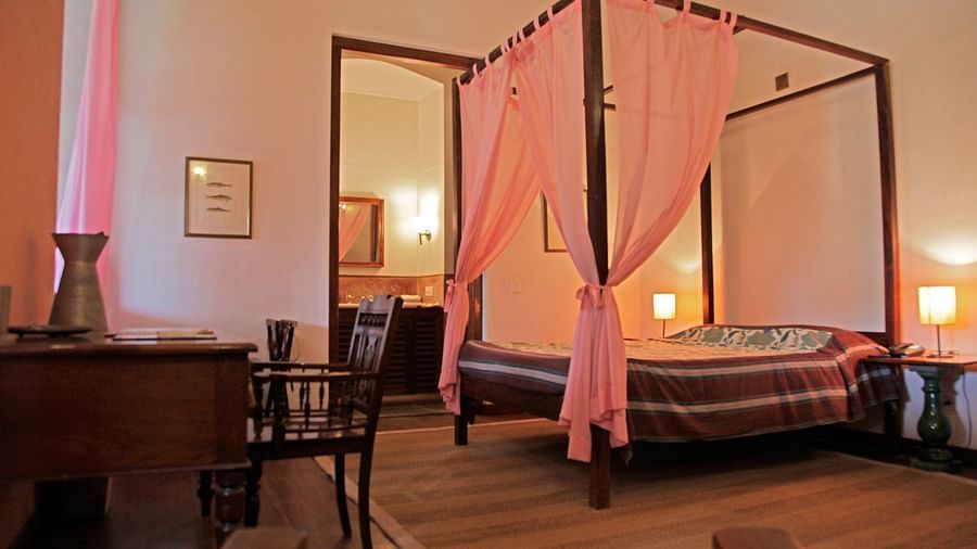 Christianus Septimus - Garden View Room, The Bungalow on the Beach, Tranquebar Hotel Rooms 1