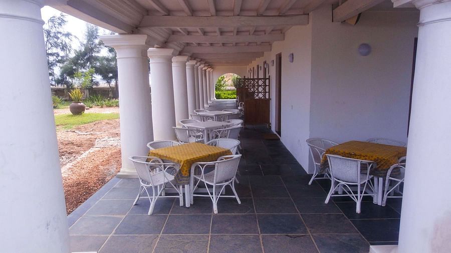Hotel in Nagapattinam, The Bungalow on the Beach Tranquebar, Hotel In Tamil Nadu 1