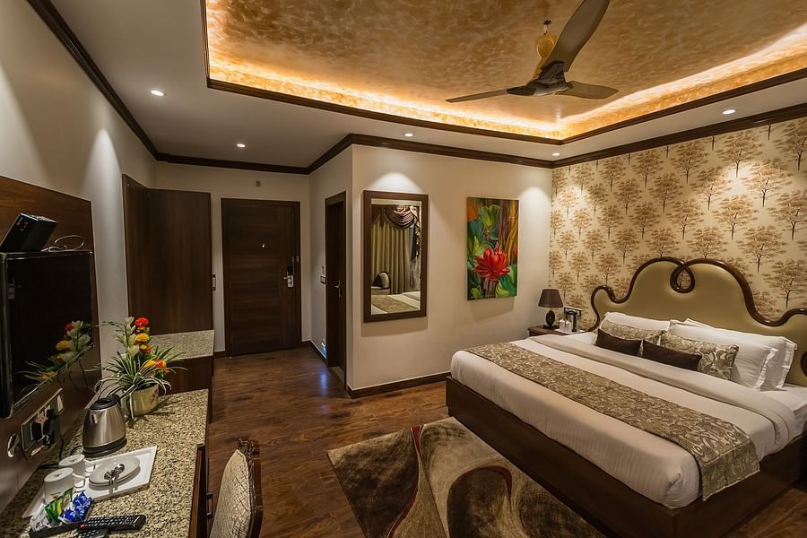 Luxury Rooms at The highland park manali 5