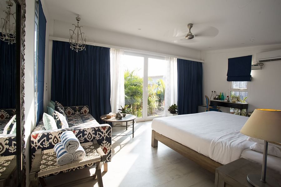 alt-text Deluxe Cabana Connected Rooms (Duplex), Living Room Beach Resort, Goa 2
