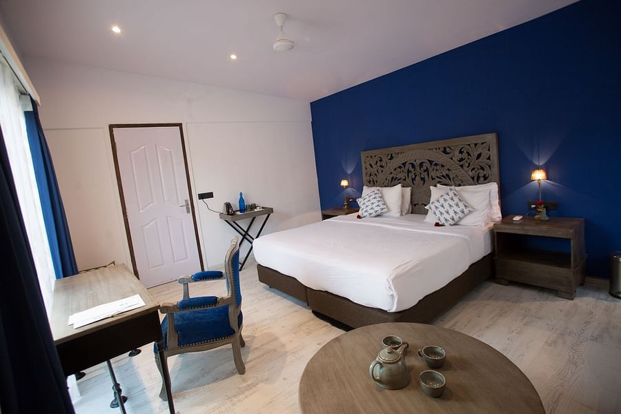 alt-text Hotel Rooms in Morjim, Living Room Beach Resort, Goa