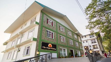 Daizzo Hotels  Exterior day