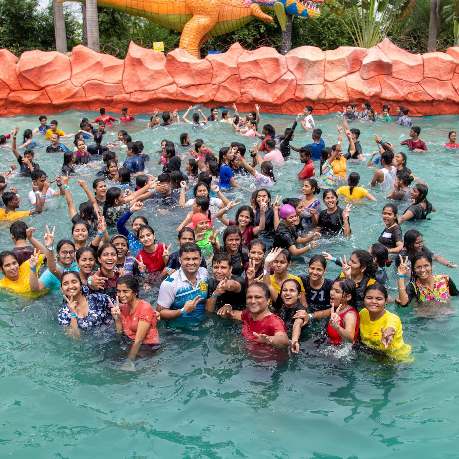 Water park 1080X1080-01