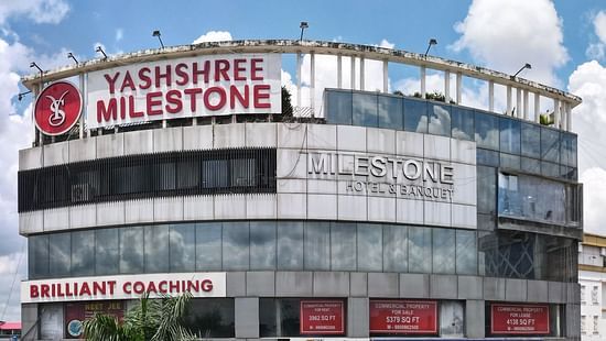 yashshree_milestone_facade