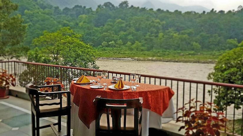 Open air dining near the river Ganga