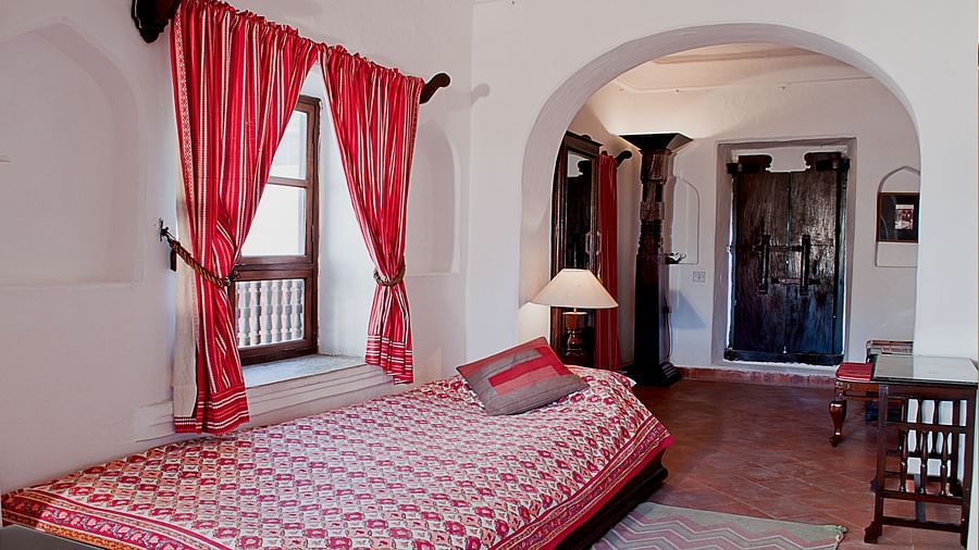 Neemrana Fort-Palace - 15th Century, Delhi-Jaipur Highway Neemrana Barsat Mahal Neemrana Fort-Palace Alwar Rajasthan