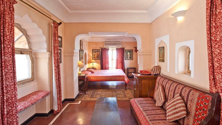 Neemrana Fort-Palace - 15th Century, Delhi-Jaipur Highway Neemrana Krishna Mahal - Fort View Neemrana Fort-Palace Alwar Rajasthan