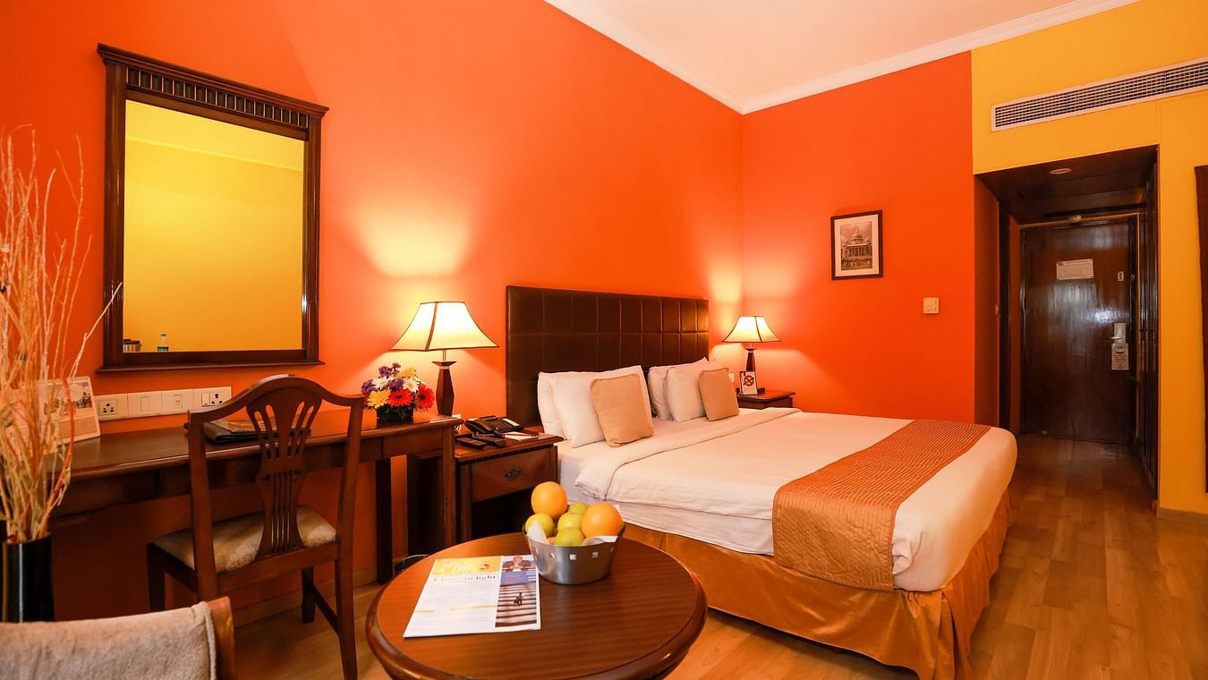 the bedroom of Superior Room
