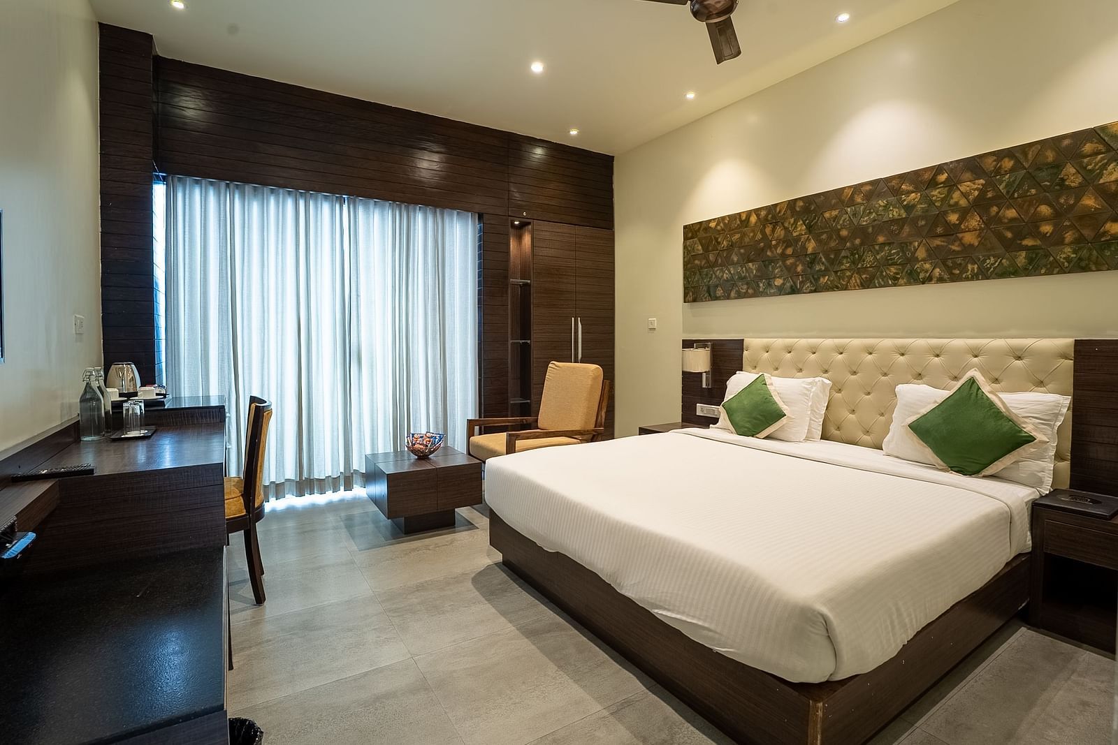 Premium Deluxe Room Views (1)