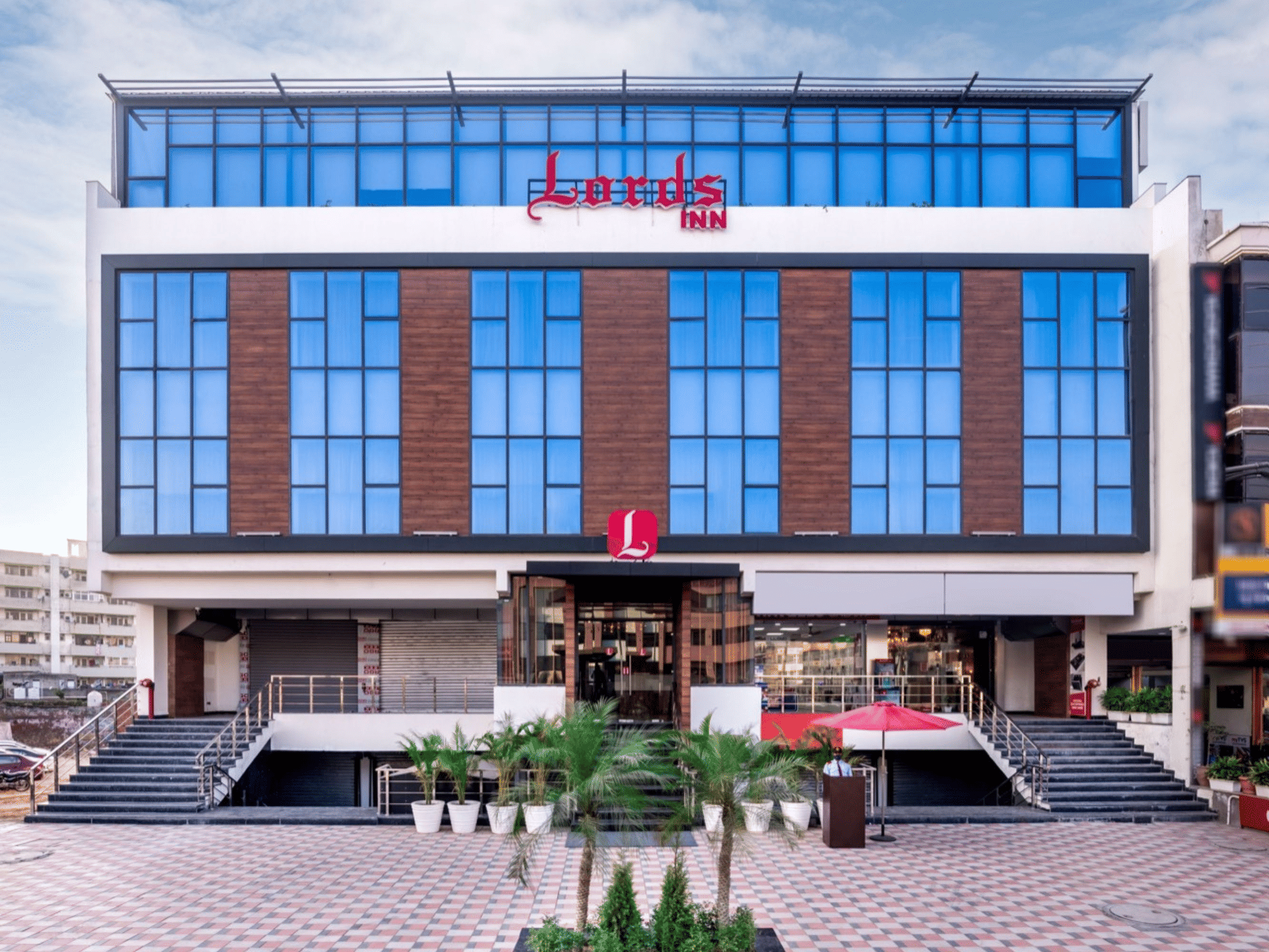 lords inn zirakpur