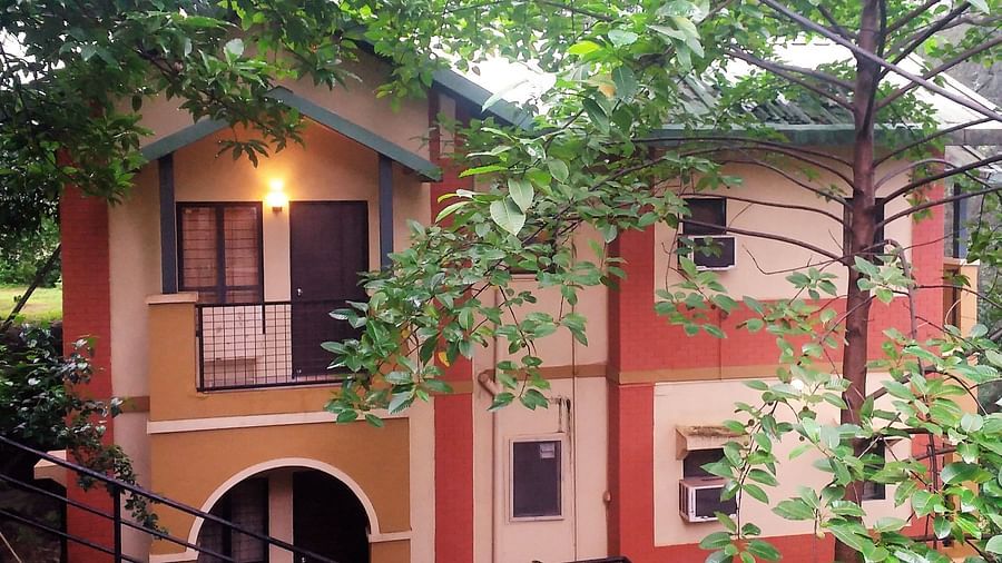 Classic Room Exterior - Durshet 2