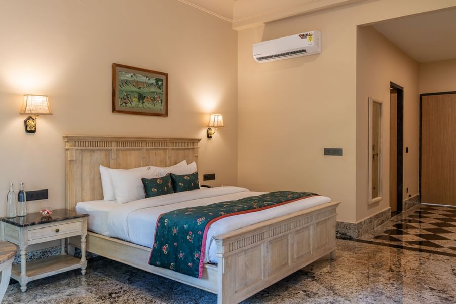 Deluxe - Hotels Near Chand Baori - Resorts Near Abhaneri-7