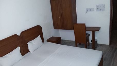 Hotel Park Avenue, Kochi Kochi Deluxe Non Ac Hotel Park Avenue Kochi