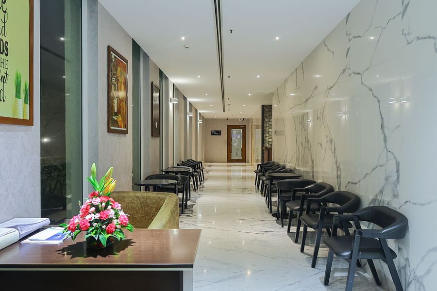 Pathway to DM desk and black velvet entry at Icon Premier Hotel by Bhagini, Devarabisanahalli
