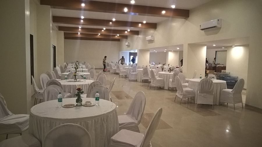 VITS Kamats Resort, Silvassa Silvassa Crystal Banquet Hall VITS Kamat s Holiday Resort Silvassa 1 t6fyn2