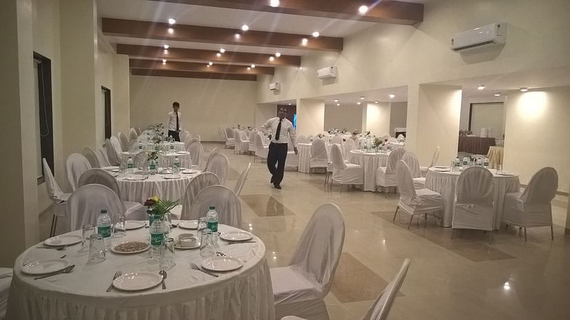 round seating arrangement inside Crystal Banquet hall - VITS Kamats Resort, Silvassa