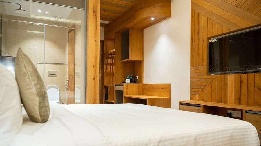 Deluxe Room 3