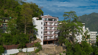 Perfectstayz Premium Mystic Falls, Rishikesh