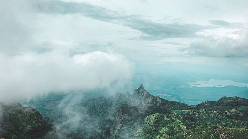 An aerial view of clouds towering over the hills and valleys of Kotagiri - Weekend places near Coimbatore - Ibex Stays & Trails, Coonoor (Leewood).