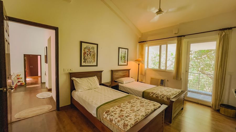 single twin beds at el benito goa